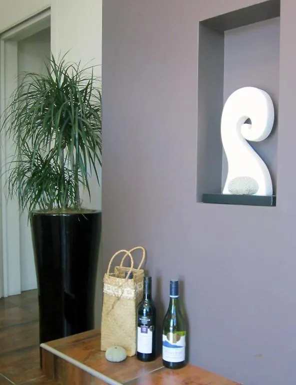 Stay 284 Rotorua - Refurbished Modern Accommodation
