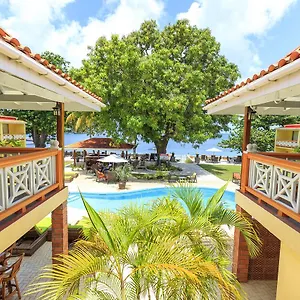 https://sunset-shores-beach-hotel-kingstown.comcaribbean.com